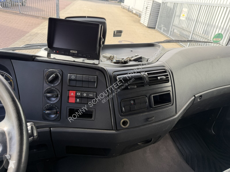 Camión Mercedes Atego 821 K 4x2 Atego 821 K...