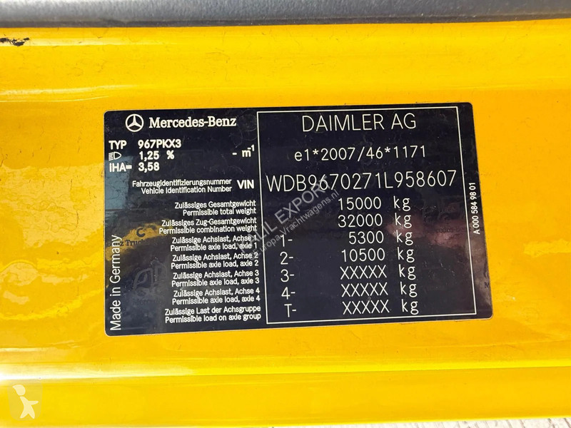 Ciężarówka Mercedes 1530 Chassis Cabine -...