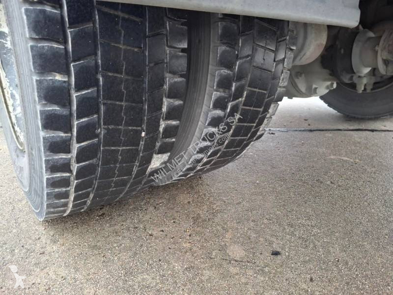 Iveco 120 E 21 truck
