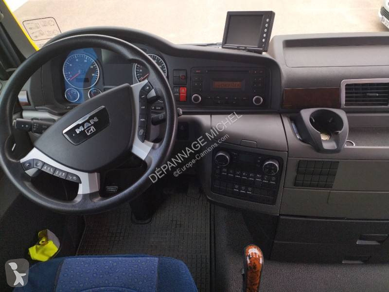 MAN 18.360 truck