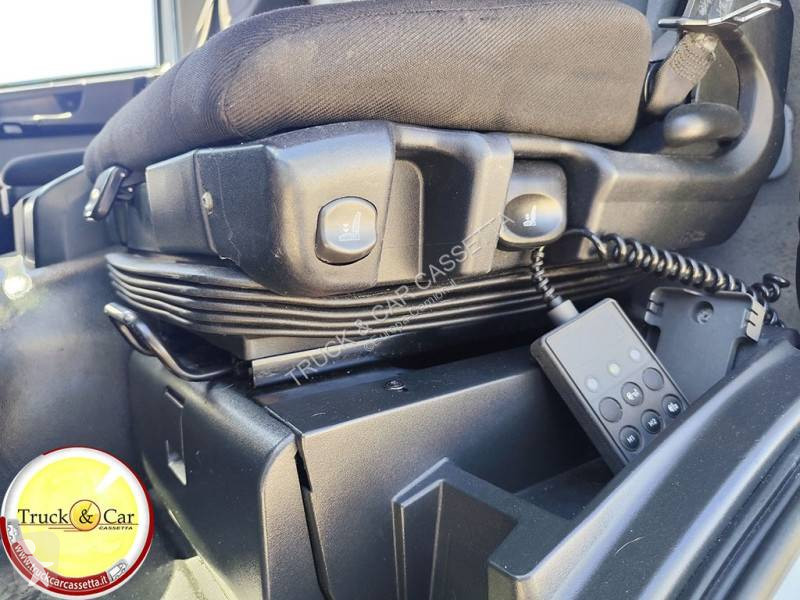 Iveco 190 EL 28 truck