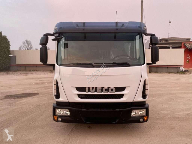 Camion Iveco EUROCARGO 80 E18