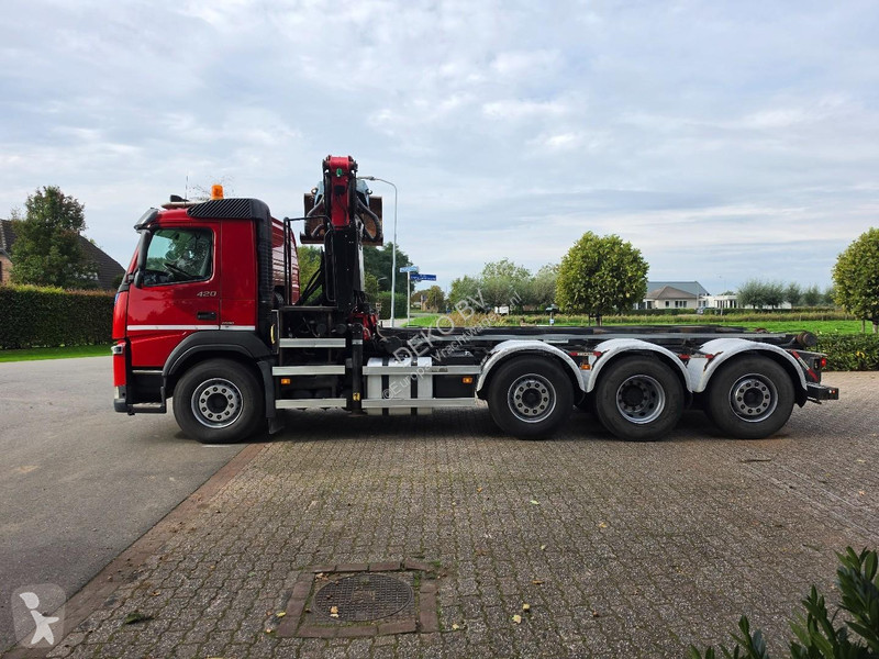شاحنة Volvo 420 8x2- Z-CRANE/REMOTE CONTROL!!...