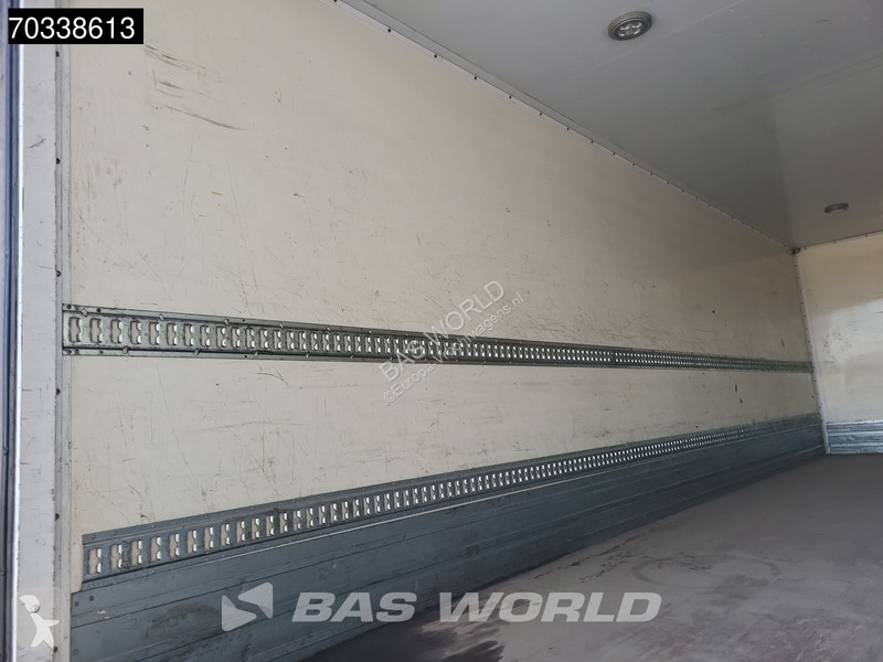 شاحنة Mercedes 1218 4X2 12t Manual Tailgate...