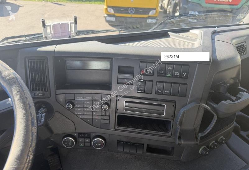 Грузовик Volvo FMX-500