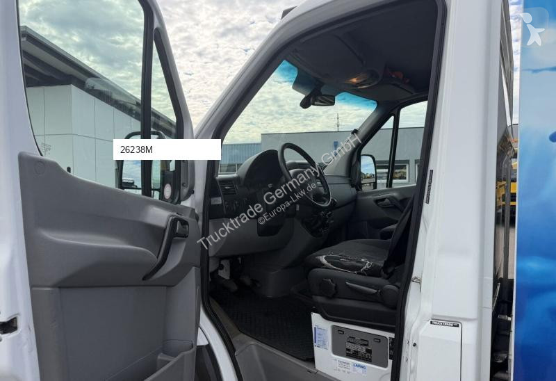Camion Mercedes LARAG 516 CDI Kühlkoffer/HB