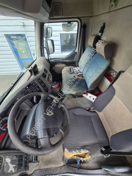 Camion Renault 240 DXI