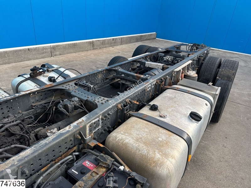 Грузовик Mercedes 1843 6x2, Retarder, PTO
