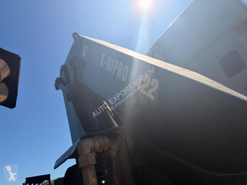 Iveco 570 truck