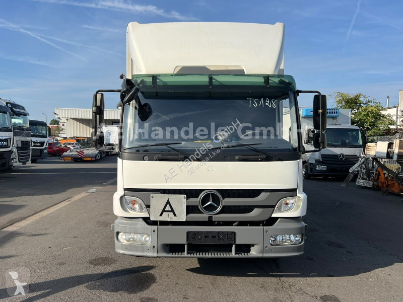 Teherautó Mercedes 1222 BL...