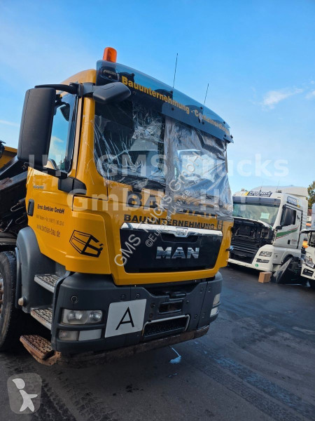 MAN TGS / 6X4 / Manual / Hiab Kran 288 truck