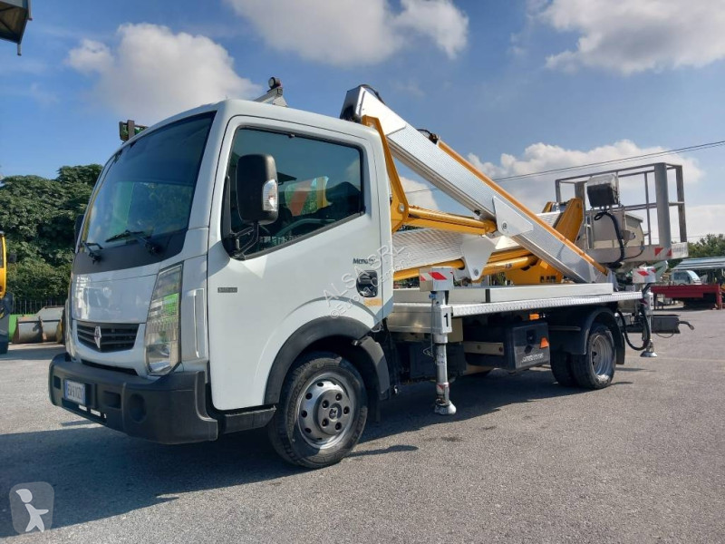 Renault mx250 truck
