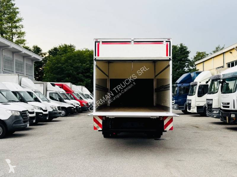 Iveco 120 E 25 truck
