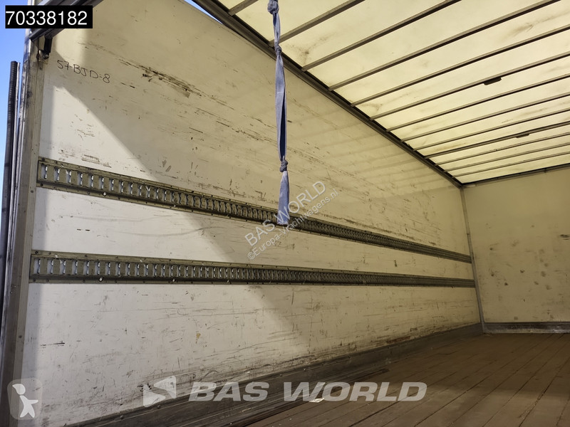 DAF LF 210 4X2 12t NL-Truck kg Ladebordwand...
