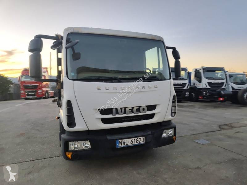 Iveco 100 E 18 truck