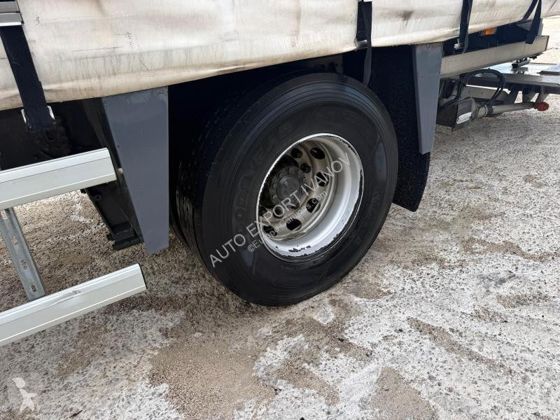 DAF 310 truck