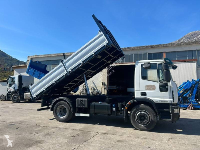 Lastbil Iveco 180E32