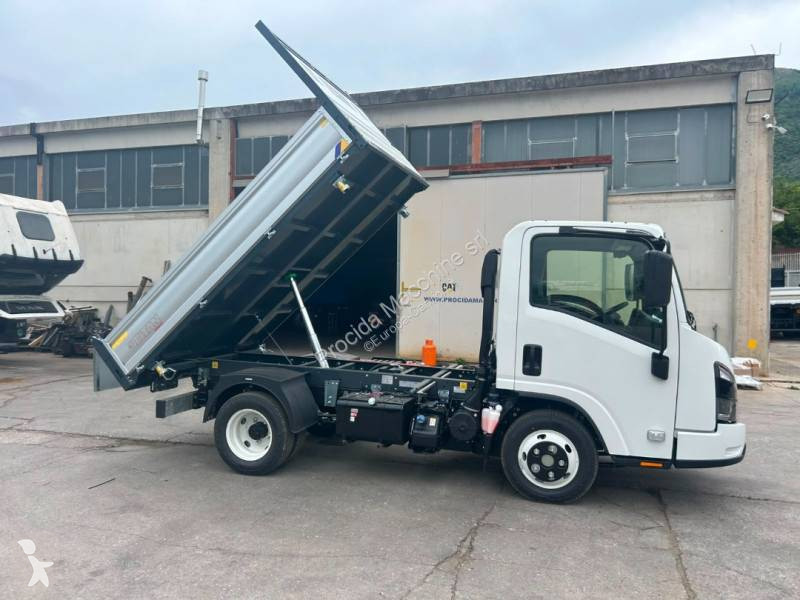 Kamion Isuzu