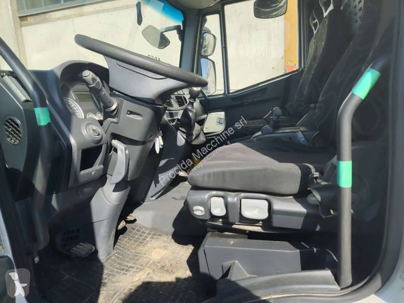 Kamion Iveco 100 E 18
