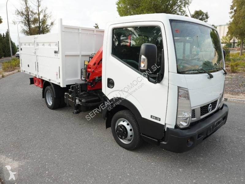 Kamion Nissan 35.13