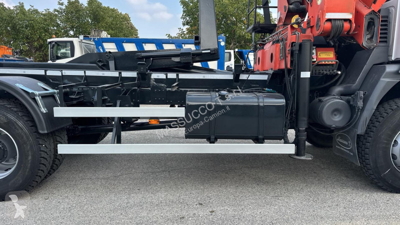 MAN LE280B 4x4 truck