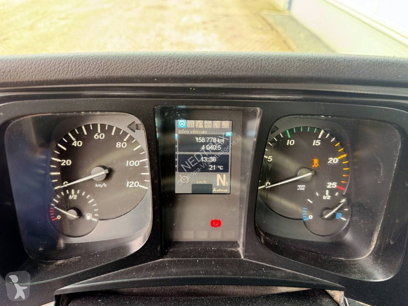 Бетоновоз Mercedes 8X4