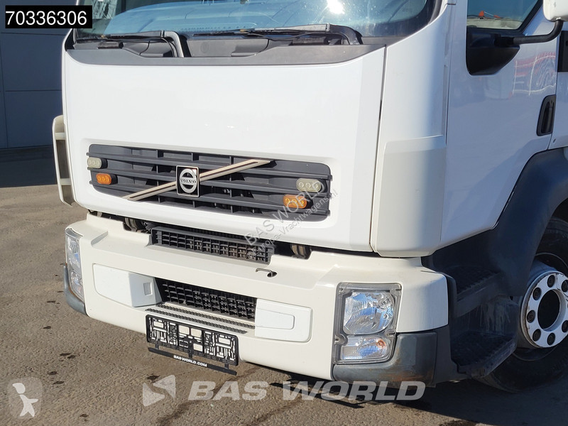 Volvo 240  4X2 Century Recovery truck Winch...