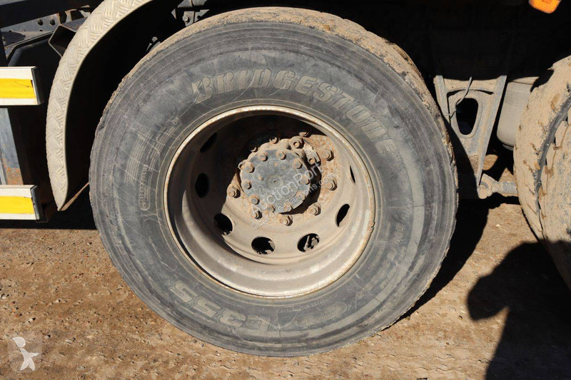 MAN 35.440 truck