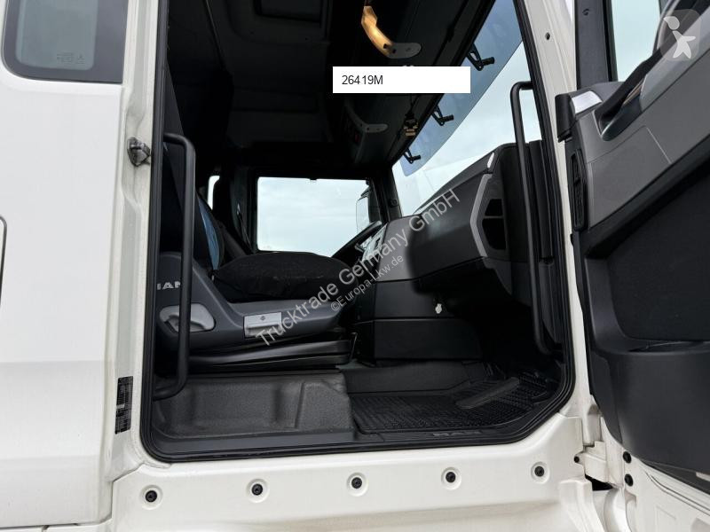 MAN TGX 18.400 4x2 BDF/HB truck