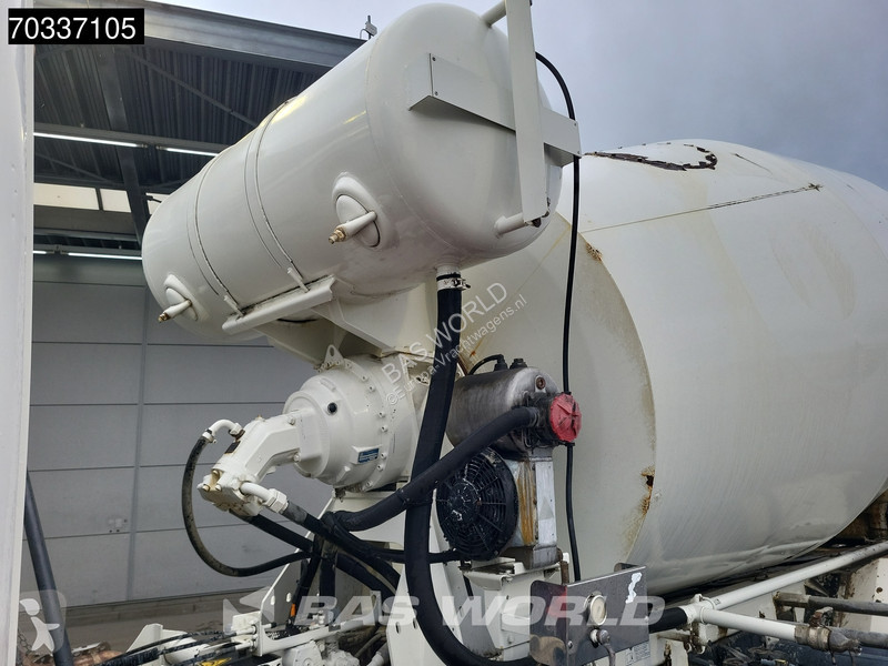 Kamion Scania P410 P 8X4 9m3 iebherr mixer Full...