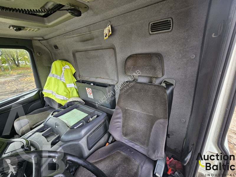 شاحنة Scania 94  220