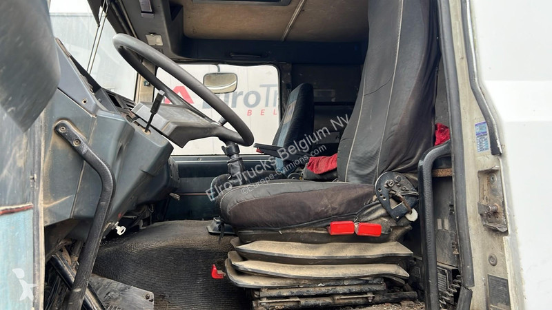 Lastbil Renault R 340 (6 CULASSE / POMPE...