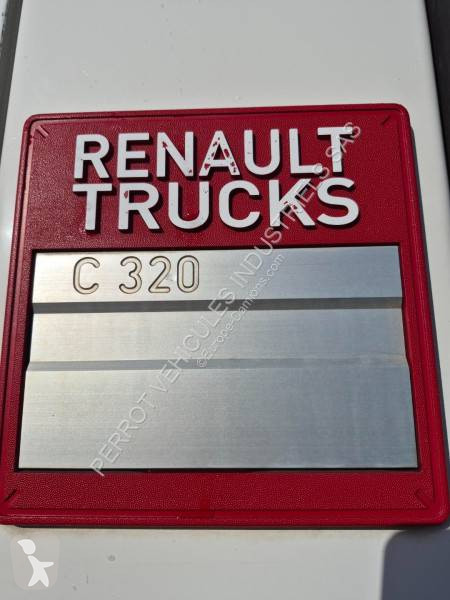 Renault 320 truck