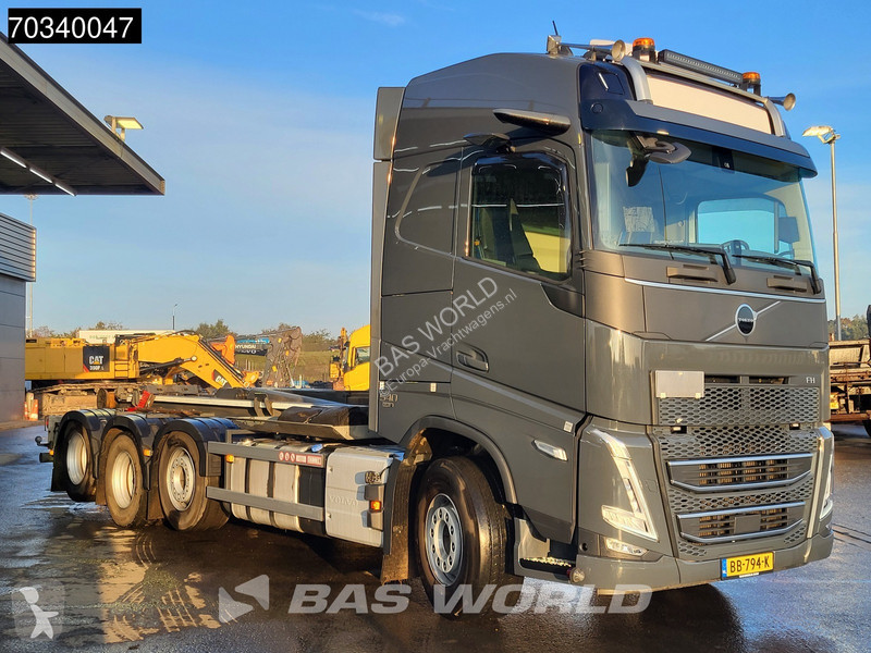 Kamion Volvo FH 540 FH 8X2 -Truck Combination...