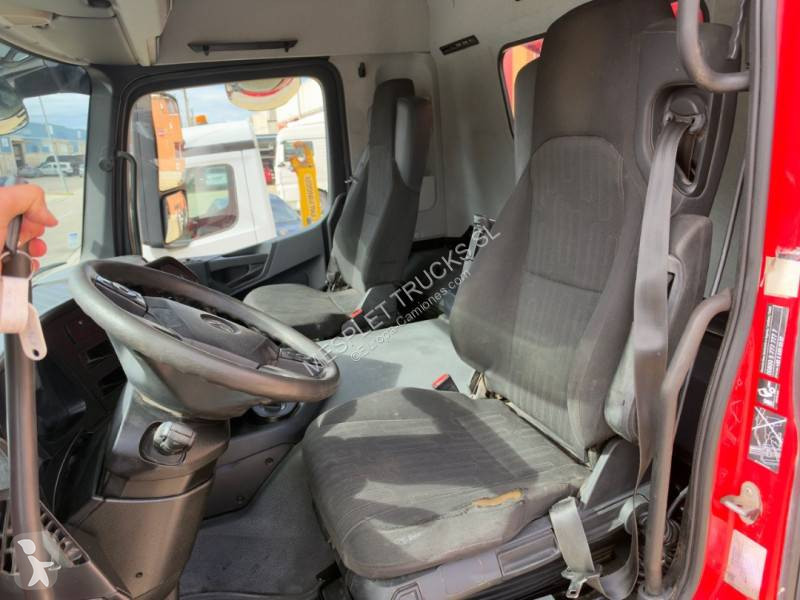 Kamion Mercedes 3336 AK