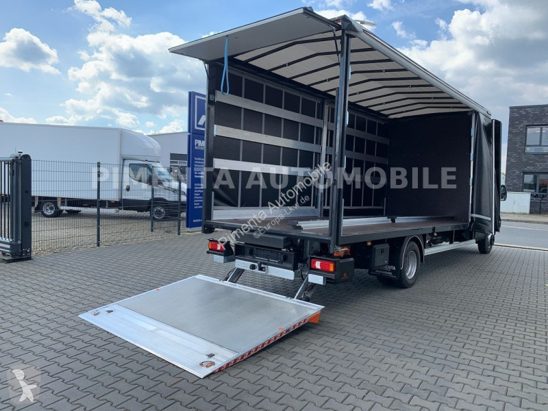 Kamion Iveco 70C18A8P MY26 AUT SCHIEBEPLANE...