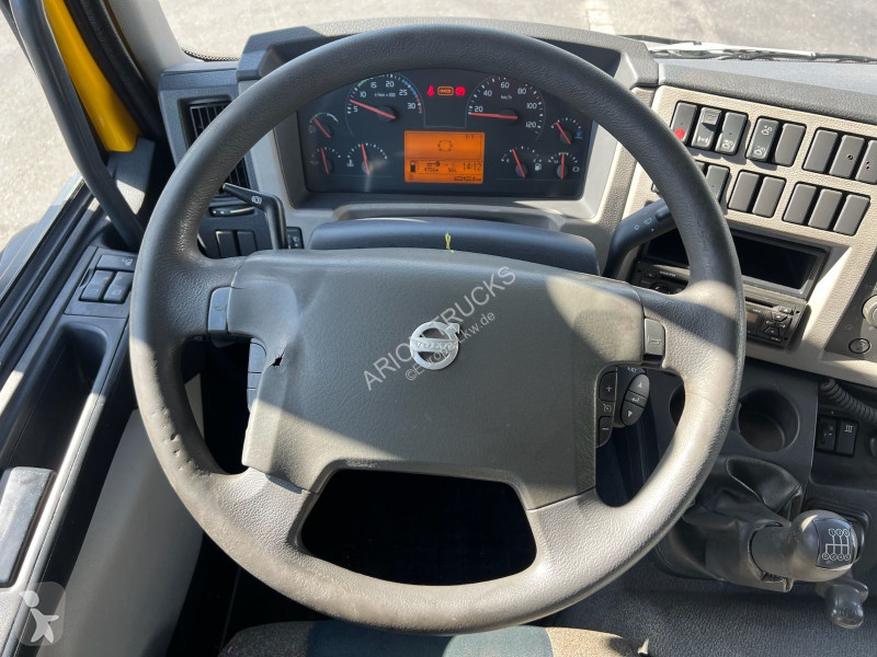 Kamion Volvo FL 4x2...
