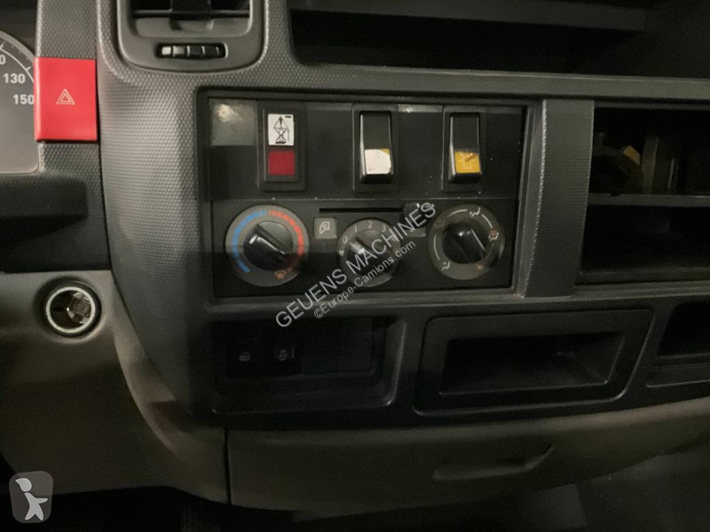 Kamion Renault 120 + multitel mt202