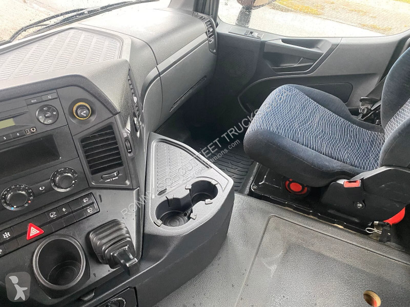 Kamion Mercedes 3243 K