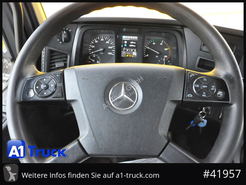 Kamion Mercedes 2646 Arocs, 3 Seiten Kipper,...