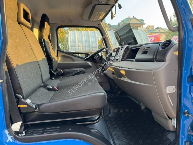 Mitsubishi Fuso 7C18 truck