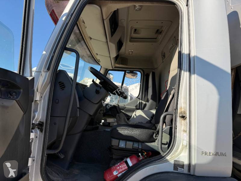 Vrachtwagen Renault 280 DXI