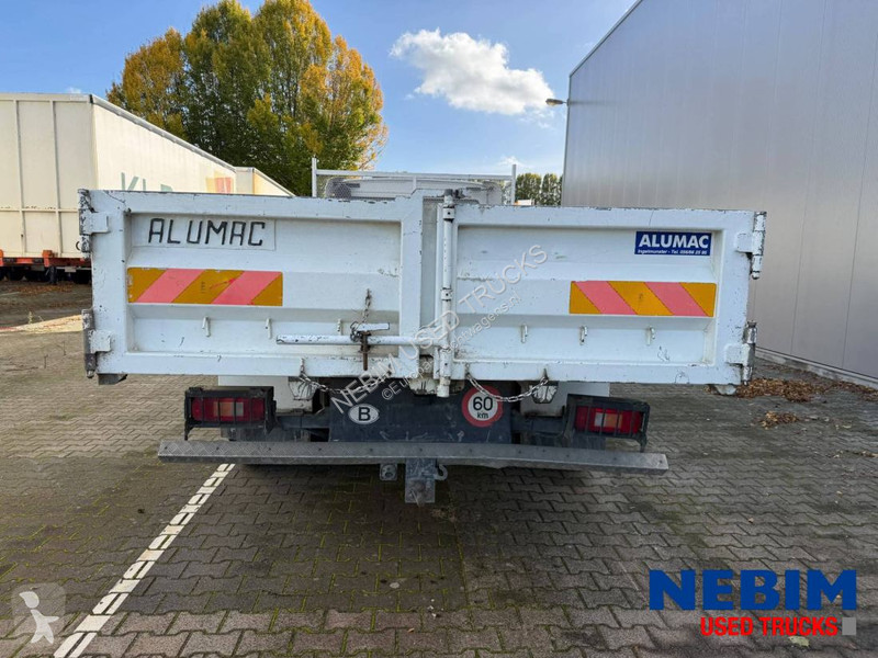 Vrachtwagen Volvo 220 - Kipper - 121.500 Km. only!