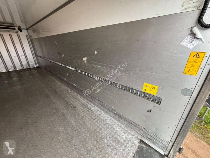Teherautó Mercedes 2545 6x2*4 THERMOKING / BOX...