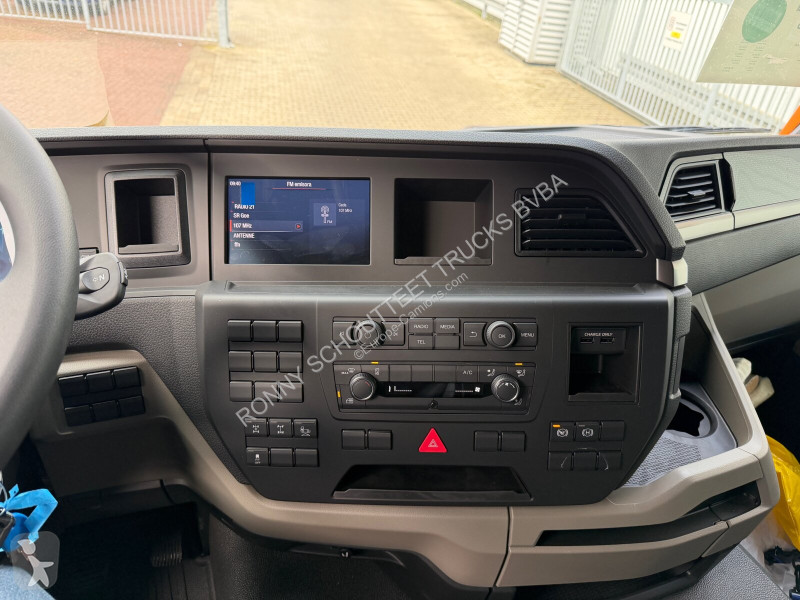 شاحنة MAN TGS 41.440 8x4 BB CH TGS 41.440 8x4...