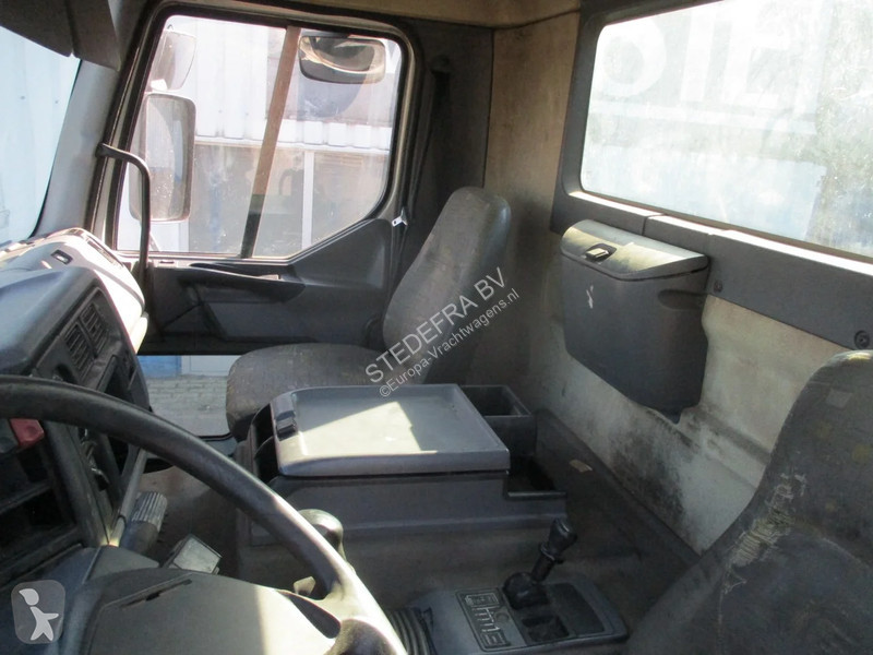 Kamion Renault 260 , Manual , 2 way tipper