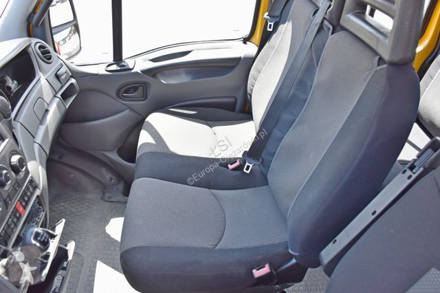 Veículo utilitário Iveco DAILY 70C17...