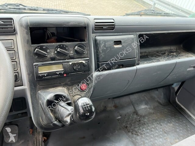 Kamion Mitsubishi Canter Fuso 7C15D 4x2 Canter...