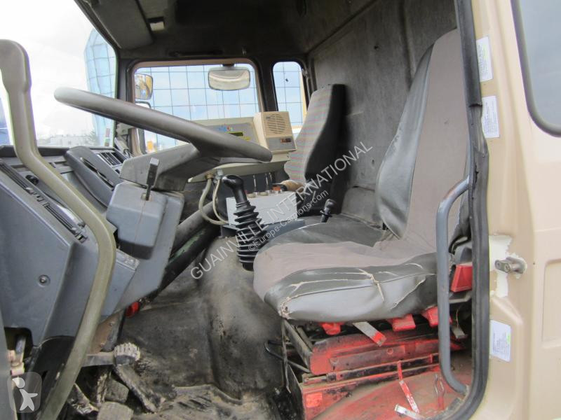 Obras públicas rodoviárias Renault 270 G