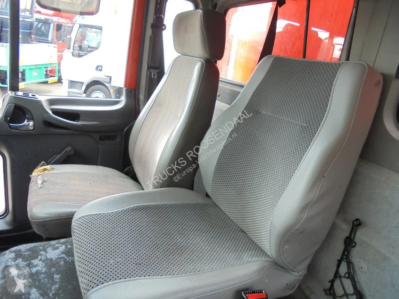 Kamion Volvo 220 + Manual + HMF 150 crane